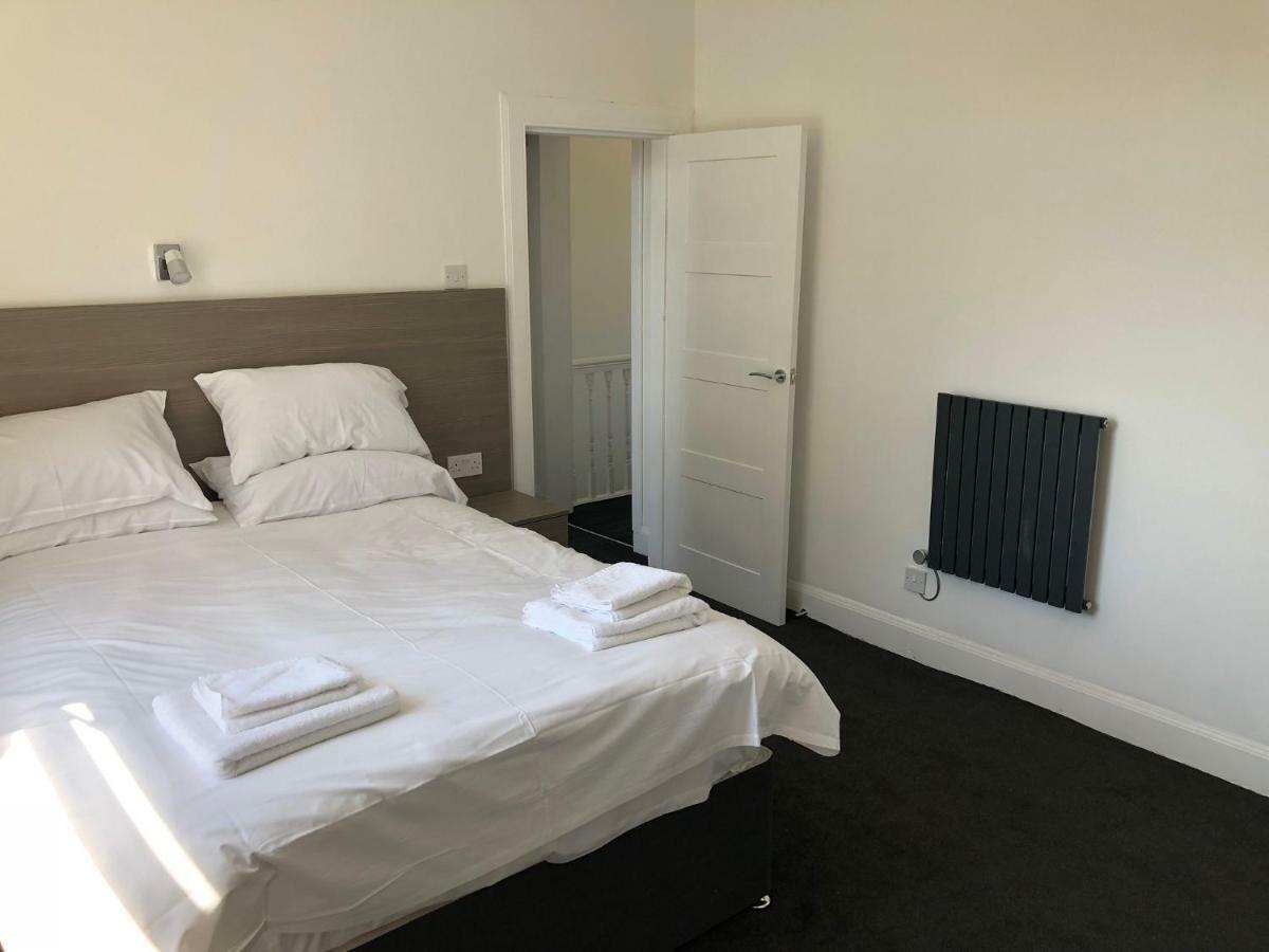 Glasgow Airport Holiday Home Paisley Buitenkant foto